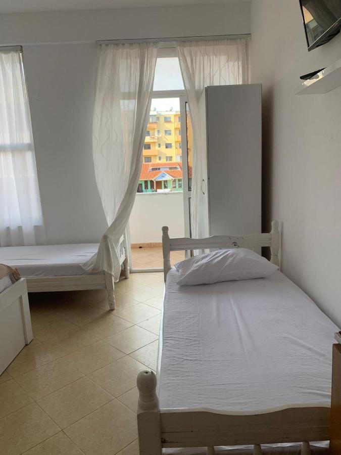 Elio'S Room Durrës Exterior foto